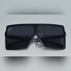 Fashion Oversized Square Brimmed Flat Large Sunglasses Women Matte Black